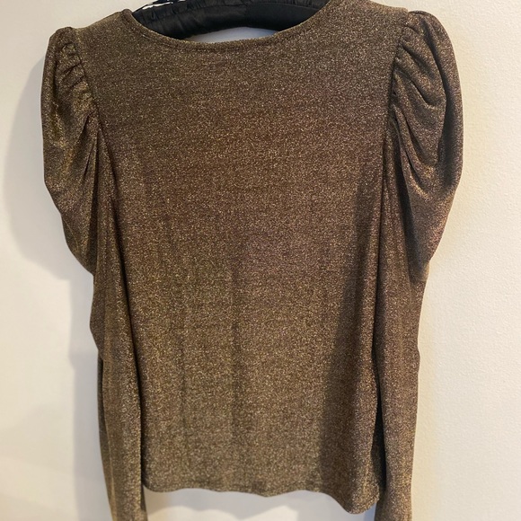 DKNY sparkle puff shoulder top in black/gold - Picture 4 of 6